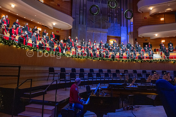 Pacific Chorale - Tis the Season