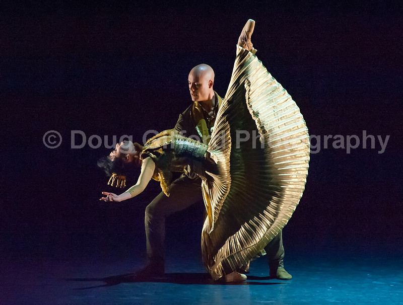 Les Ballets De Monte Carlo performs LAC after Swan Lake