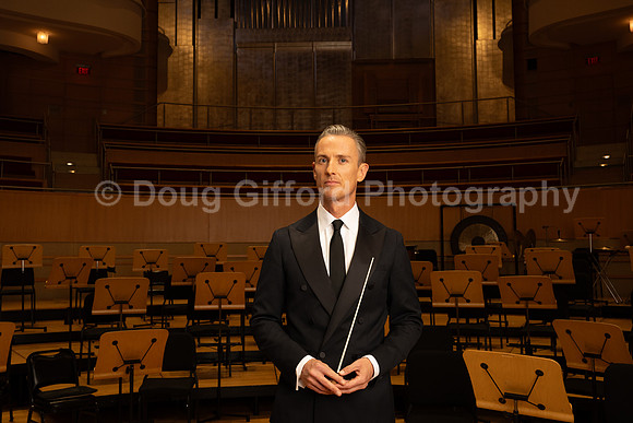 Media Portraits of Alexander Shelley, the Pacific Symphony's new Artistic and Music Director