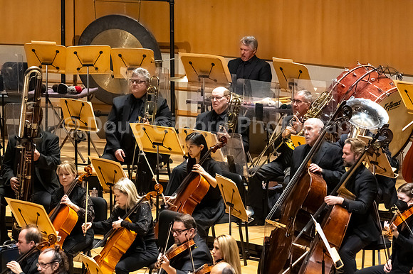 Pacific Symphony - Gluzman Plays Brahms