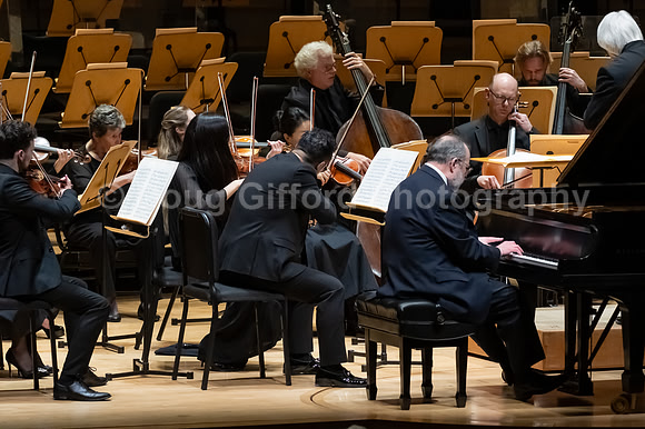 Pacific Symphony - Carmina Burana & Bach