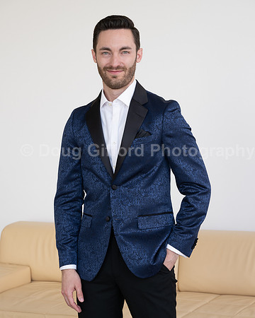 Portraits of the Pacific Symphony Artistic & Music Director Designate, Alexander Shelley and Pacific Symphony Principal Pops Conductor, Enrico Lopez-Yañez