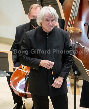 Pacific Symphony and the Pacific Chorale will present a “Concert for Healing”