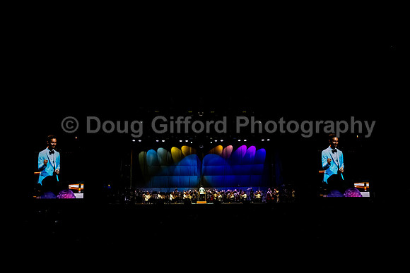 Pacific Symphony Pops -  Disco Fever