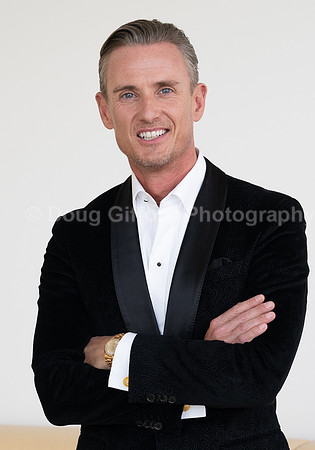 Portraits of the Pacific Symphony Artistic & Music Director Designate, Alexander Shelley and Pacific Symphony Principal Pops Conductor, Enrico Lopez-Yañez