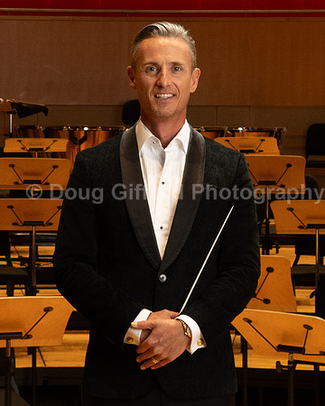 Portraits of the Pacific Symphony Artistic & Music Director Designate, Alexander Shelley and Pacific Symphony Principal Pops Conductor, Enrico Lopez-Yañez
