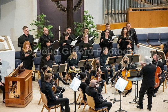 Pacific Symphony and the Pacific Chorale will present a “Concert for Healing”