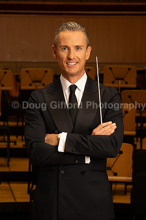 Media Portraits of Alexander Shelley, the Pacific Symphony's new Artistic and Music Director