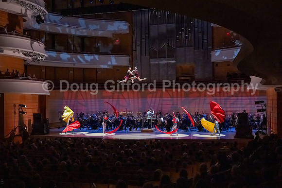 Pacific Symphony Pops Series - Cirque Goes Broadway with Troupe Vertigo
