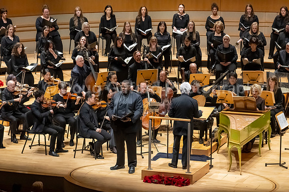 Pacific Symphony - Handel's Glorious Messiah