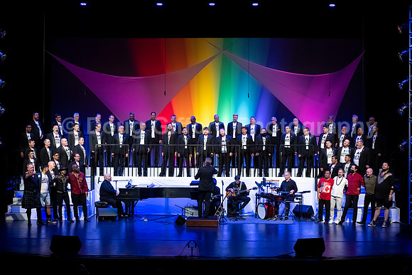 MenAlive - OC Gay Men's Chorus / "I am America"