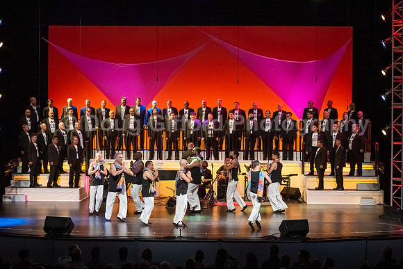 MenAlive - OC Gay Men's Chorus / "I am America"