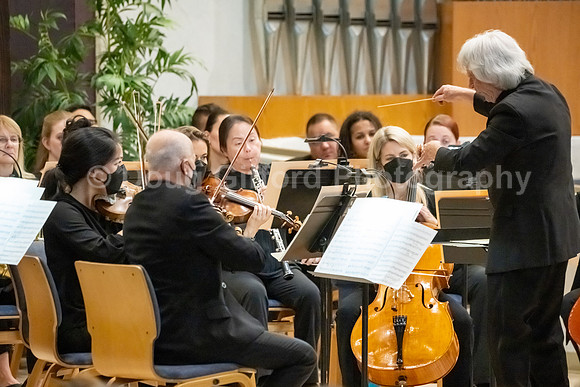Pacific Symphony and the Pacific Chorale will present a “Concert for Healing”