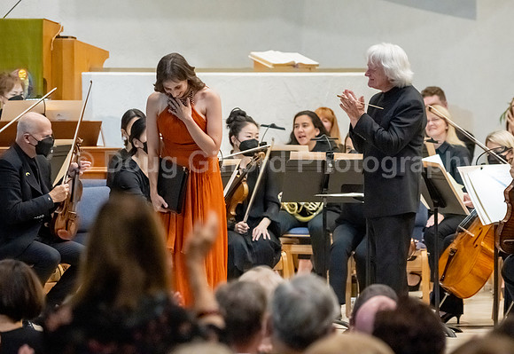 Pacific Symphony and the Pacific Chorale will present a “Concert for Healing”