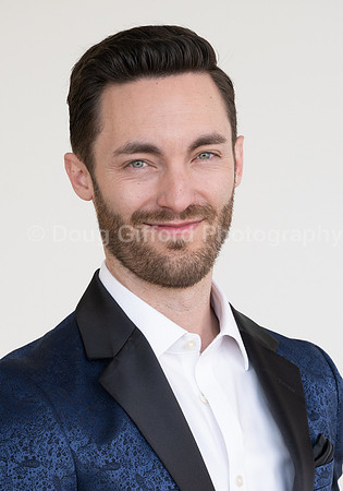 Portraits of the Pacific Symphony Artistic & Music Director Designate, Alexander Shelley and Pacific Symphony Principal Pops Conductor, Enrico Lopez-Yañez