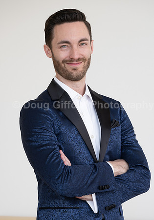 Portraits of the Pacific Symphony Artistic & Music Director Designate, Alexander Shelley and Pacific Symphony Principal Pops Conductor, Enrico Lopez-Yañez