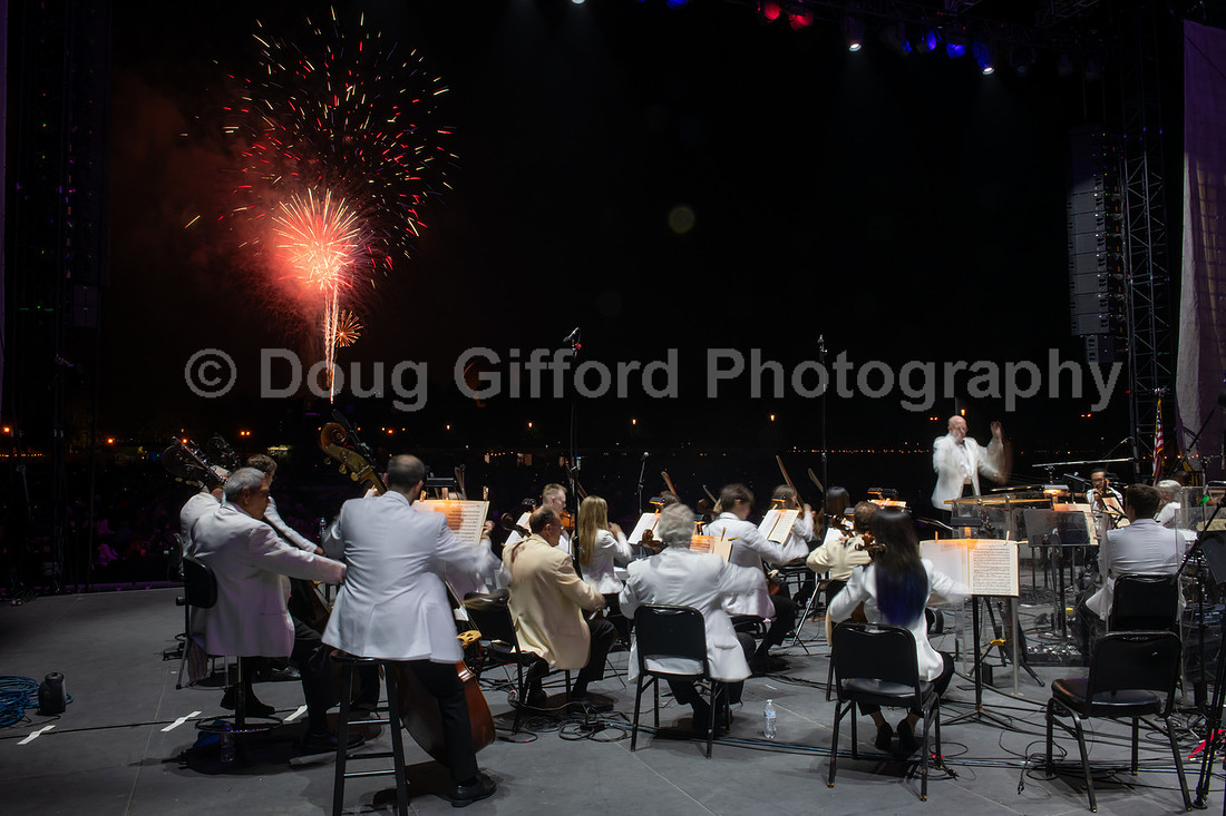 Pacific Symphony- July 4th Spectacular Music of Buffet, Beach Boys and More