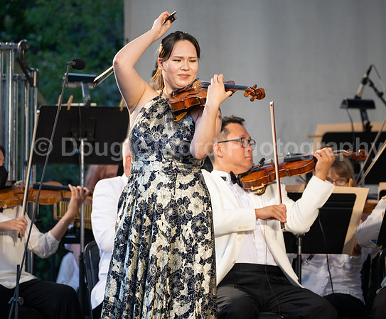 Pacific Symphony - Symphony in the Cities, Chapman University, Aiken Arts Plaza
