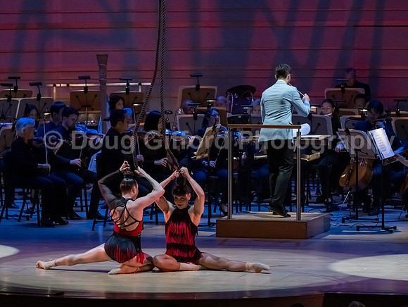 Pacific Symphony Pops Series - Cirque Goes Broadway with Troupe Vertigo