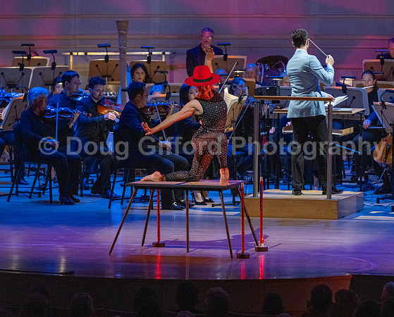Pacific Symphony Pops Series - Cirque Goes Broadway with Troupe Vertigo