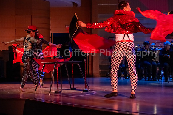 Pacific Symphony Pops Series - Cirque Goes Broadway with Troupe Vertigo