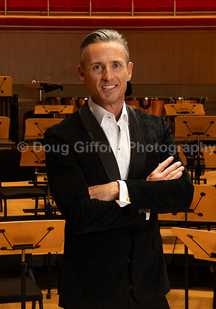 Portraits of the Pacific Symphony Artistic & Music Director Designate, Alexander Shelley and Pacific Symphony Principal Pops Conductor, Enrico Lopez-Yañez