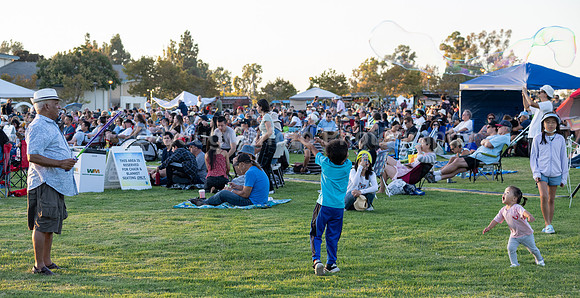 Pacific Symphony, "Symphony in the Cities" - Irvine