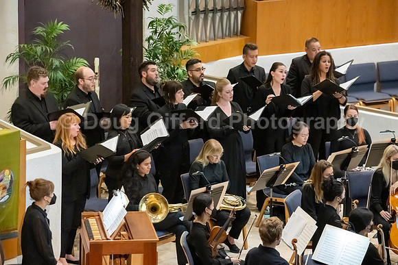 Pacific Symphony and the Pacific Chorale will present a “Concert for Healing”
