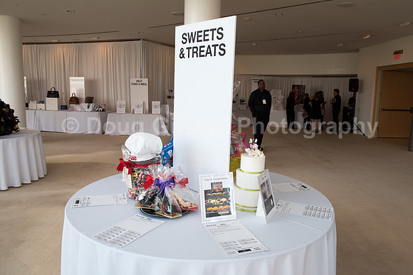 Harvesters Fashion Show & Luncheon 2016