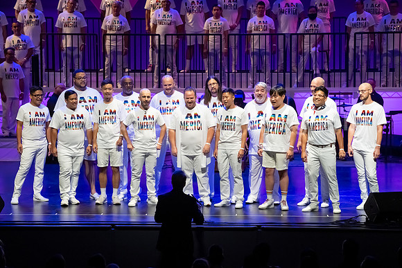 MenAlive - OC Gay Men's Chorus / "I am America"