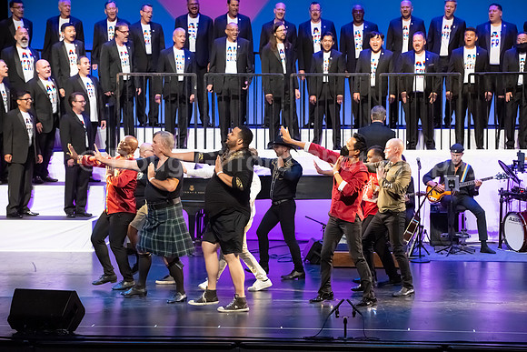 MenAlive - OC Gay Men's Chorus / "I am America"
