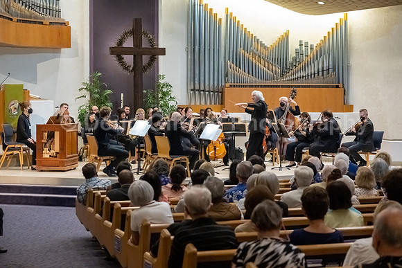 Pacific Symphony and the Pacific Chorale will present a “Concert for Healing”