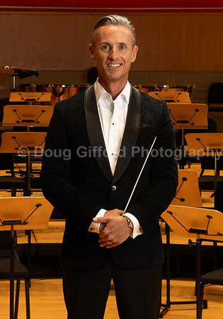Portraits of the Pacific Symphony Artistic & Music Director Designate, Alexander Shelley and Pacific Symphony Principal Pops Conductor, Enrico Lopez-Yañez