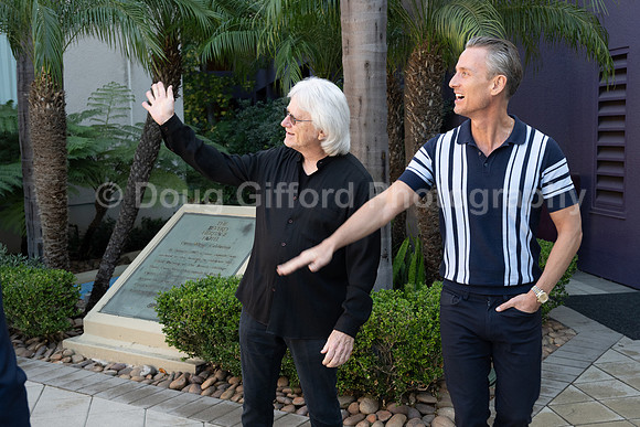 Pacific Symphony - Alexander Shelley had his first face-to-face meeting with Carl St. Clair