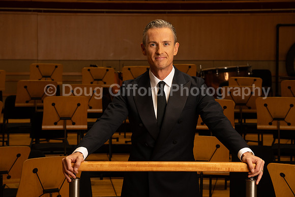 Media Portraits of Alexander Shelley, the Pacific Symphony's new Artistic and Music Director