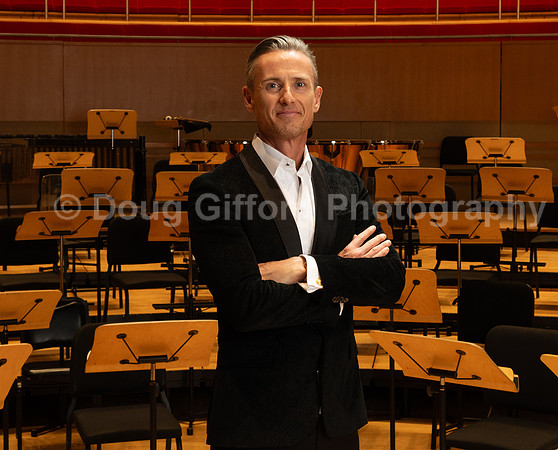 Portraits of the Pacific Symphony Artistic & Music Director Designate, Alexander Shelley and Pacific Symphony Principal Pops Conductor, Enrico Lopez-Yañez