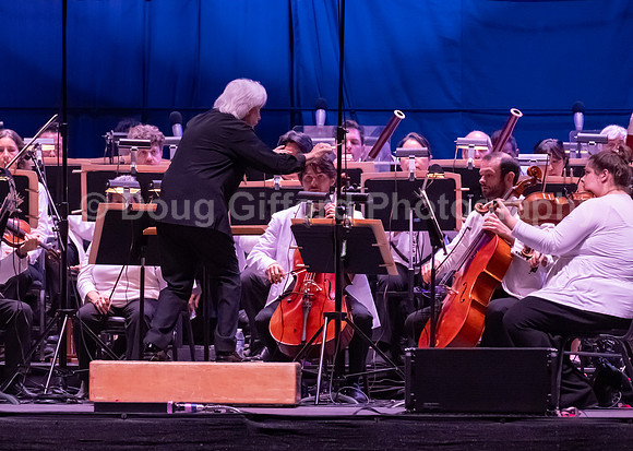 Pacific Symphony - Beethoven’s Emperor & Pictures at an Exhibition