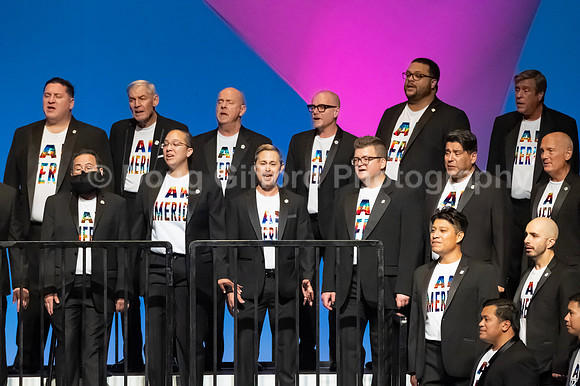 MenAlive - OC Gay Men's Chorus / "I am America"