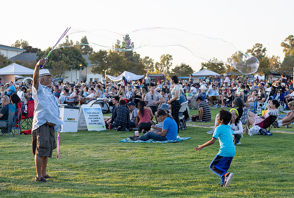 Pacific Symphony, "Symphony in the Cities" - Irvine