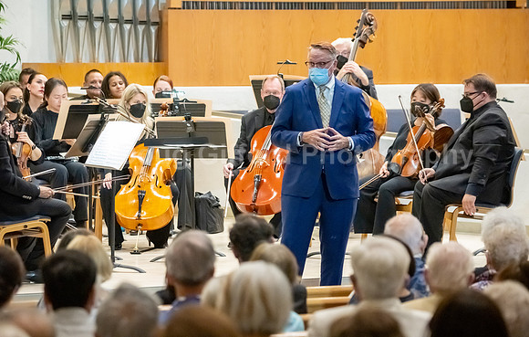 Pacific Symphony and the Pacific Chorale will present a “Concert for Healing”