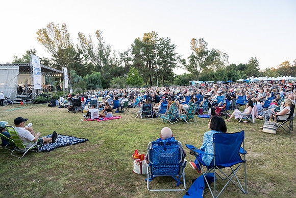 Pacific Symphony - Symphony in the Cities, Missionj Viejo