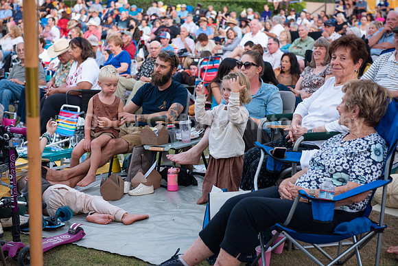 Pacific Symphony - Symphony in the Cities, Chapman University, Aiken Arts Plaza