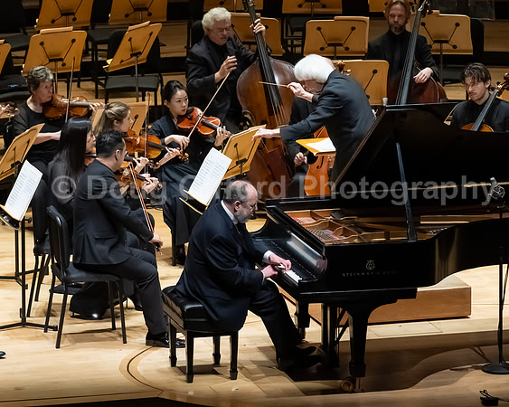 Pacific Symphony - Carmina Burana & Bach