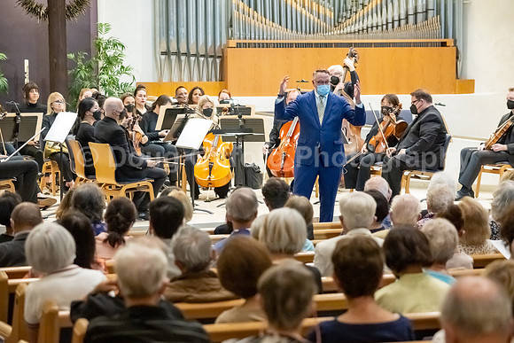 Pacific Symphony and the Pacific Chorale will present a “Concert for Healing”