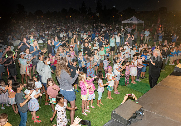 Pacific Symphony, "Symphony in the Cities" - Irvine