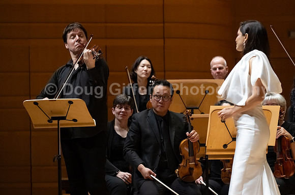 Pacific Symphony - Joshua Bell & Larisa Martínez: Voice & the Violin