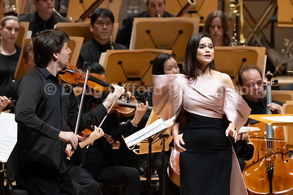 Pacific Symphony - Joshua Bell & Larisa Martínez: Voice & the Violin