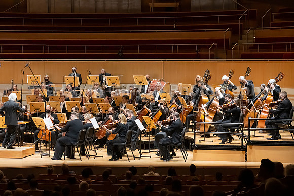 Pacific Symphony - Mozart & Mahler
