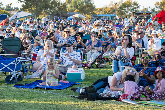 Pacific Symphony, "Symphony in the Cities" - Irvine