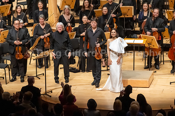 Pacific Symphony - Joshua Bell & Larisa Martínez: Voice & the Violin